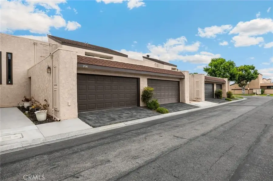 1714 S Heritage Circle, Anaheim, CA 92804 - #2
