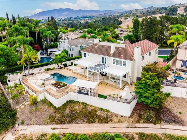 7801 E Bridgewood Drive East, Anaheim Hills, CA 92808