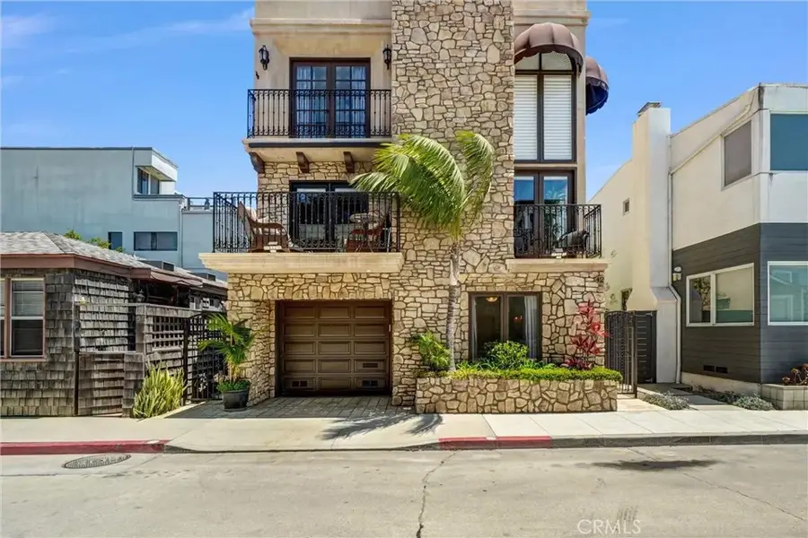 42 56th Pl, Long Beach, CA 90803 - #2
