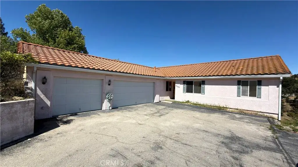 9205 Corona, Atascadero, CA 93422 - #1