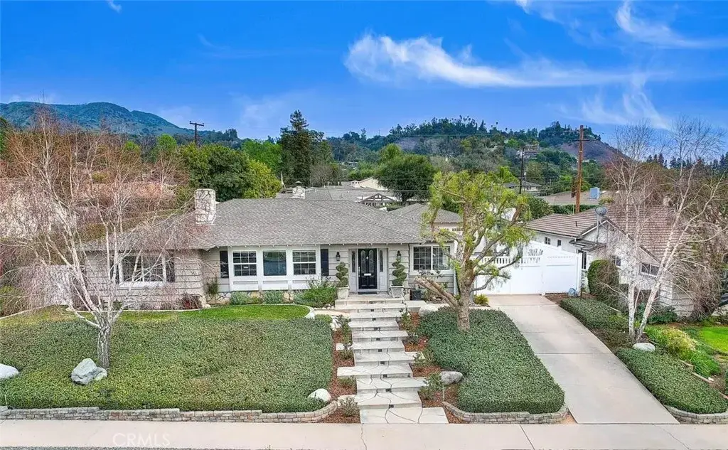 156 S Country Club Rd, Glendora, CA 91741 - #1