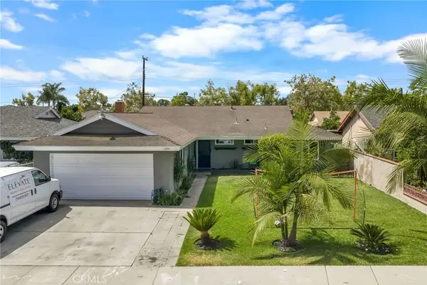 1806 W Camden, Santa Ana, CA 92704