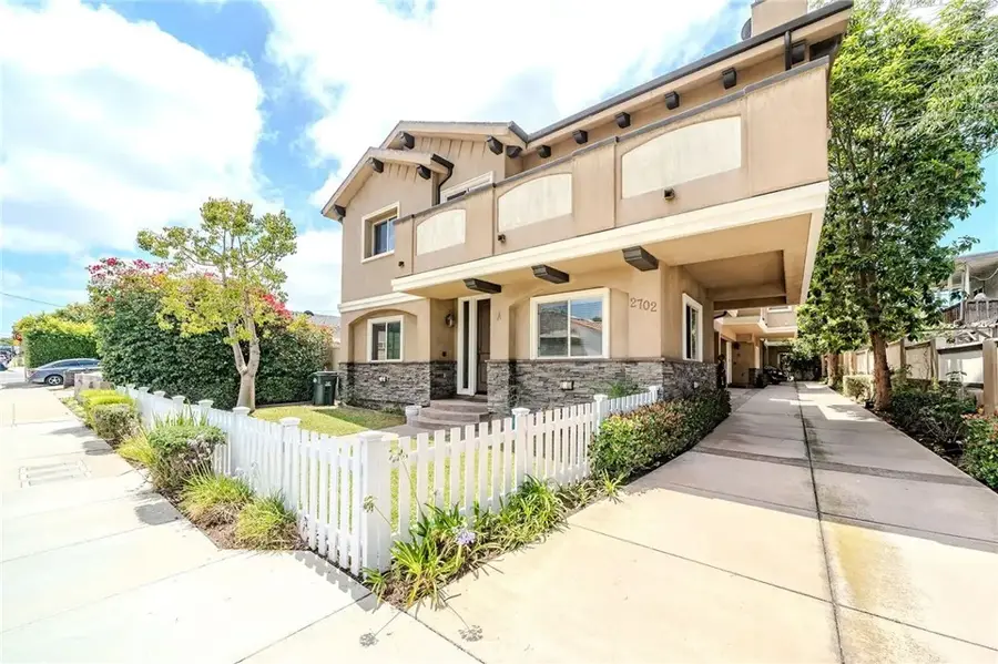 2702 Gates Avenue #A, Redondo Beach, CA 90278 - #2