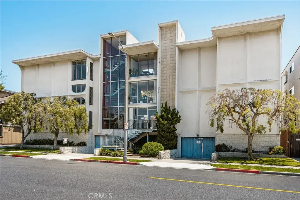 444 Obispo #301, Long Beach, CA 90814 - #1