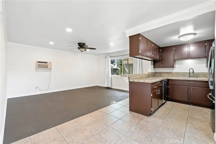 3050 S Bristol #1J, Santa Ana, CA 92704 - #3
