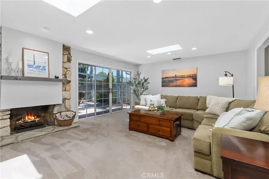 4589 Hazelnut Avenue, Seal Beach, CA 90740 - #3
