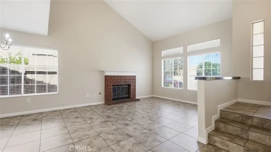 2202 Gregory, Palmdale, CA 93550 - #3