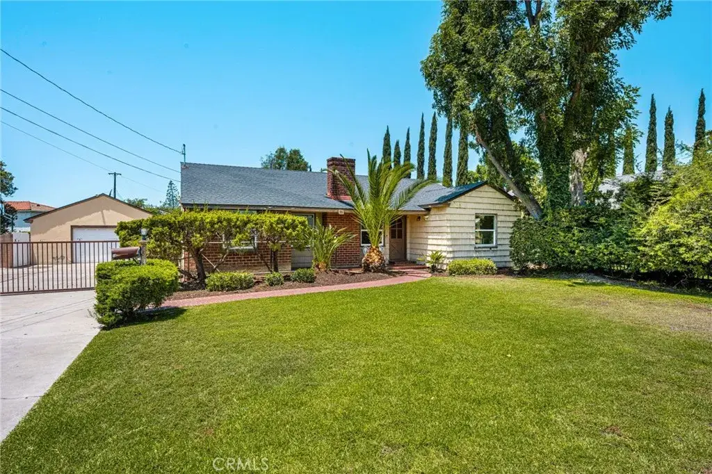 886 N Cambridge, Orange, CA 92867 - #1
