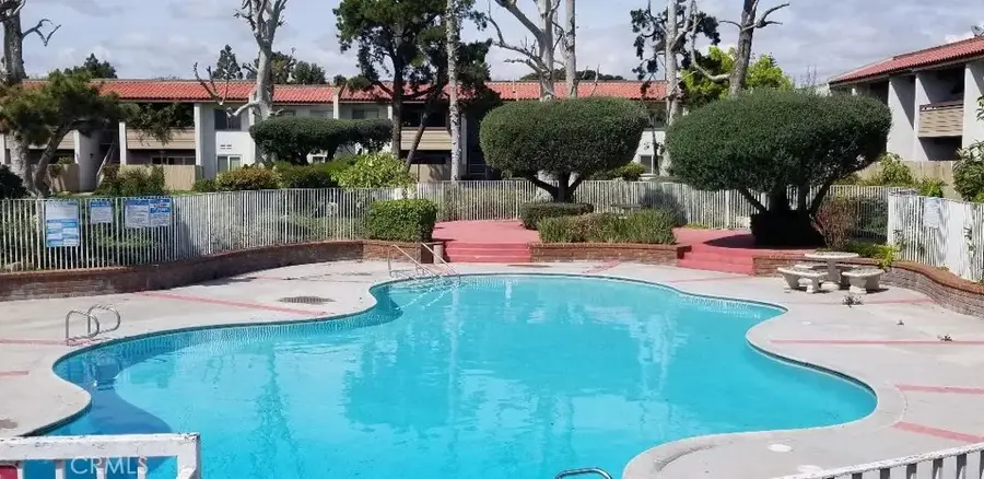 2511 W Sunflower Avenue #J7, Santa Ana, CA 92704 - #2