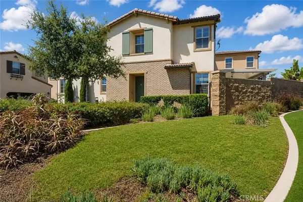 2841 Villa Catalonia Court, Corona, CA 92881