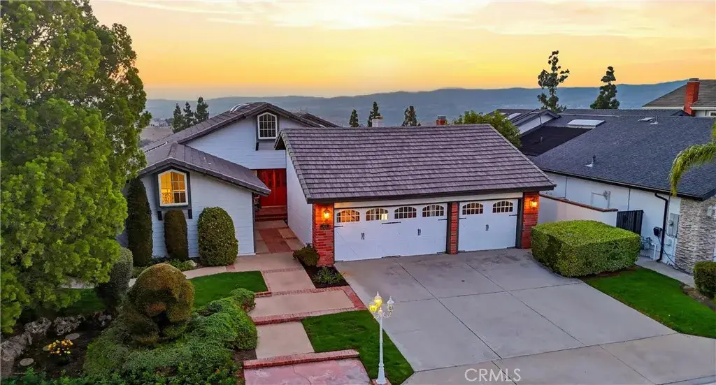858 S Bluebird Circle, Anaheim Hills, CA 92807 - #1