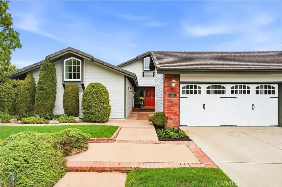 858 S Bluebird Circle, Anaheim Hills, CA 92807 - #2