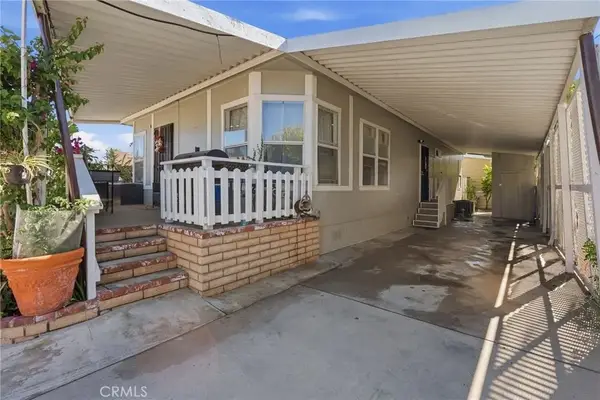 132 S Colombo #132, Tustin, CA 92780