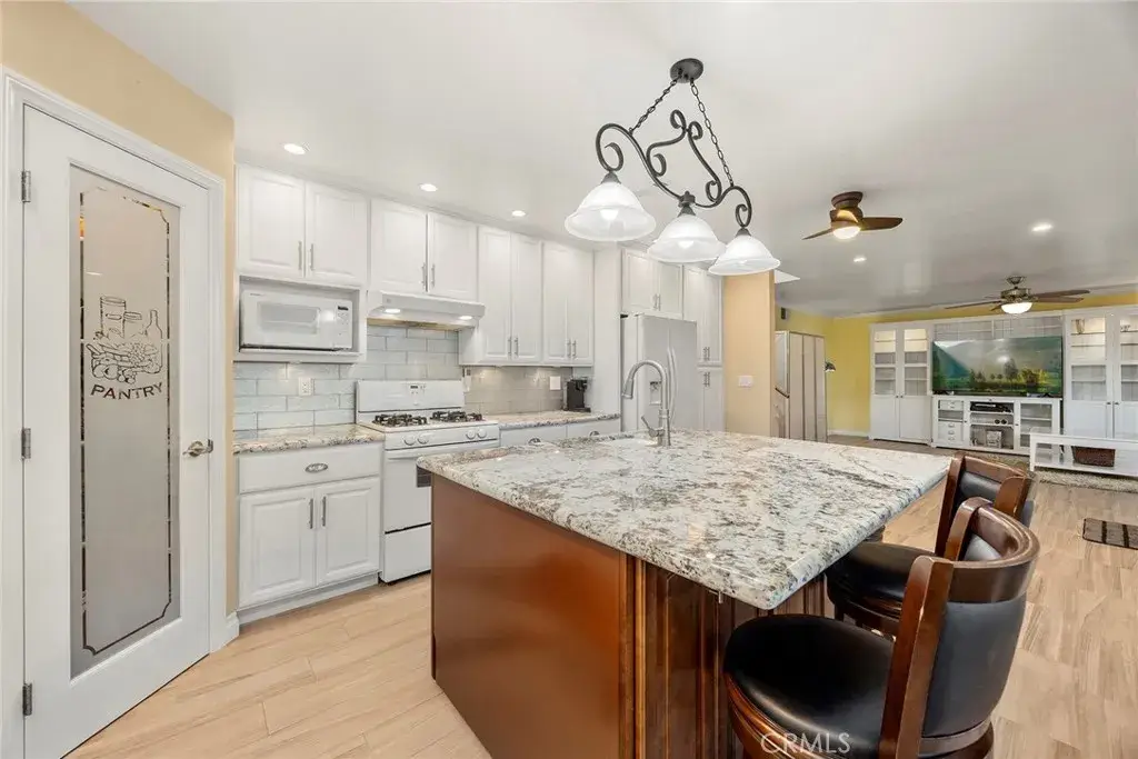 945 Glencliff, La Habra, CA 90631 - #1