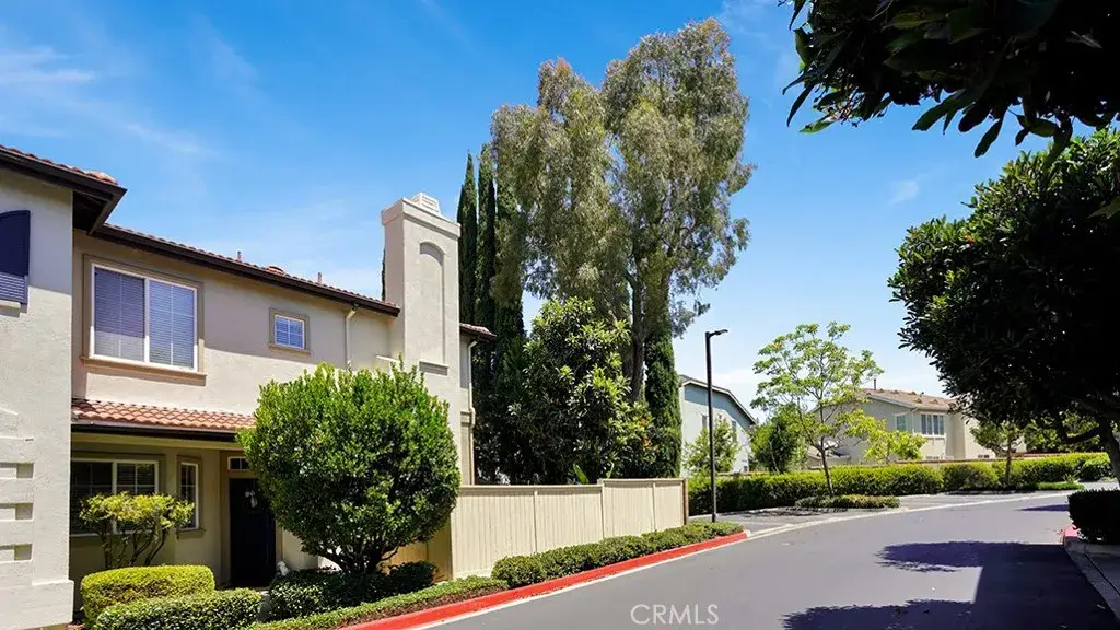 933 Somerville, Irvine, CA 92620 - #1