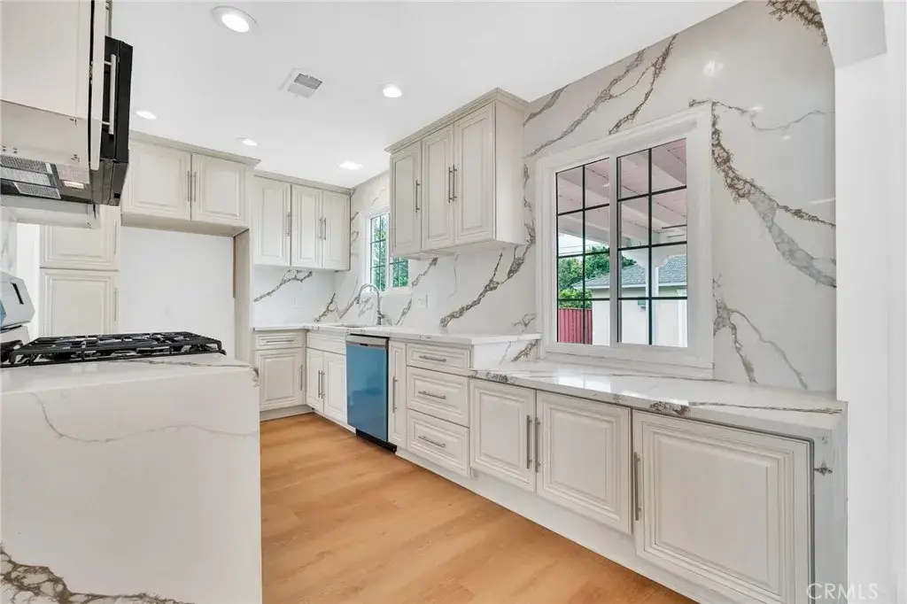 20756 Saticoy Street, Winnetka, CA 91306 - #1