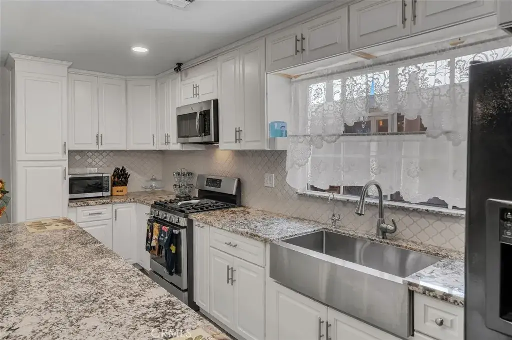 3559 Ferndale, San Bernardino, CA 92404 - #1
