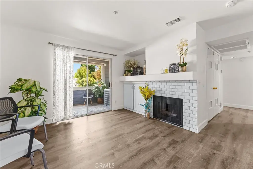 111 S Lakeview Avenue #G, Placentia, CA 92870 - #1