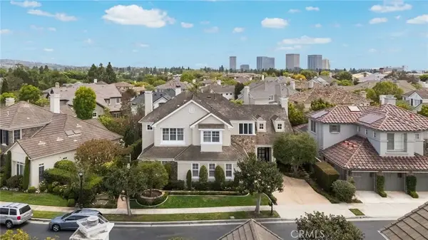 5 Thunderbird, Newport Beach, CA 92660