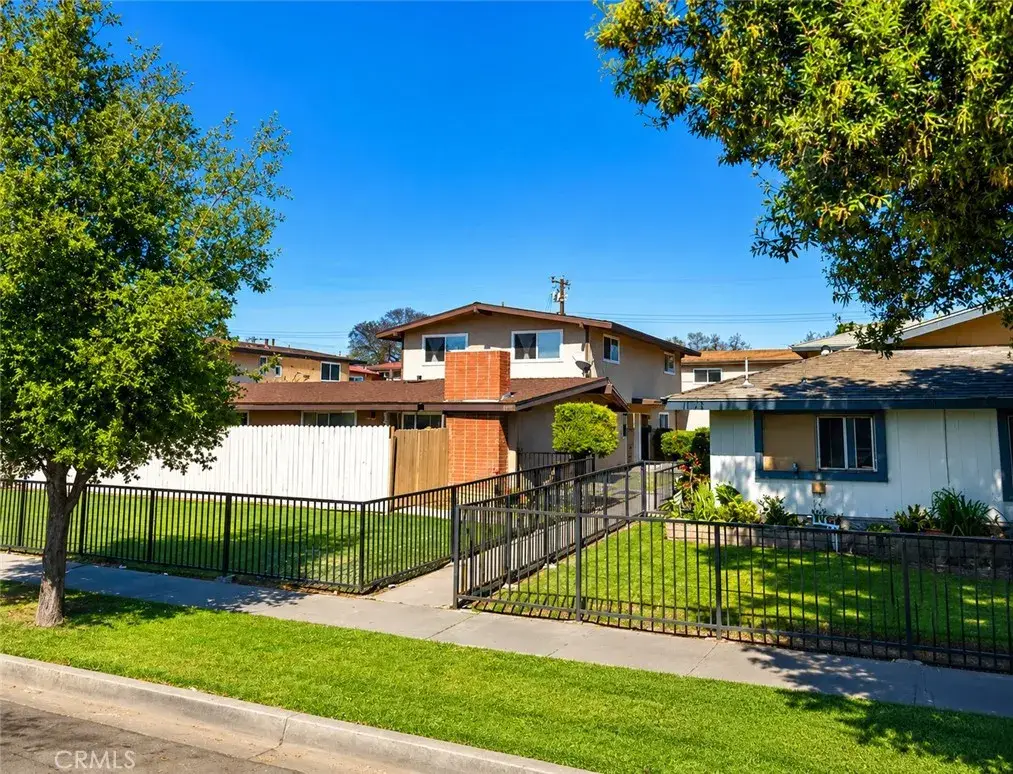 1613 Cedar, Santa Ana, CA 92707 - #1
