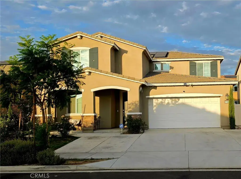 1786 Tapaderos, Hemet, CA 92545 - #1