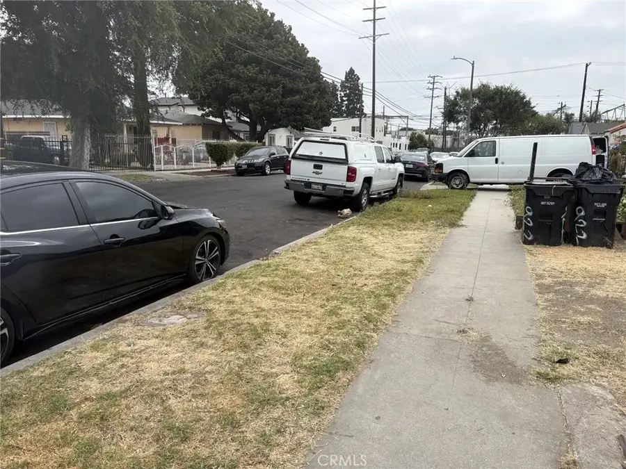922 E 97th, Los Angeles, CA 90002 - #3