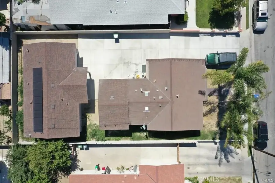 2302 W La Verne Avenue, Santa Ana, CA 92704 - #2