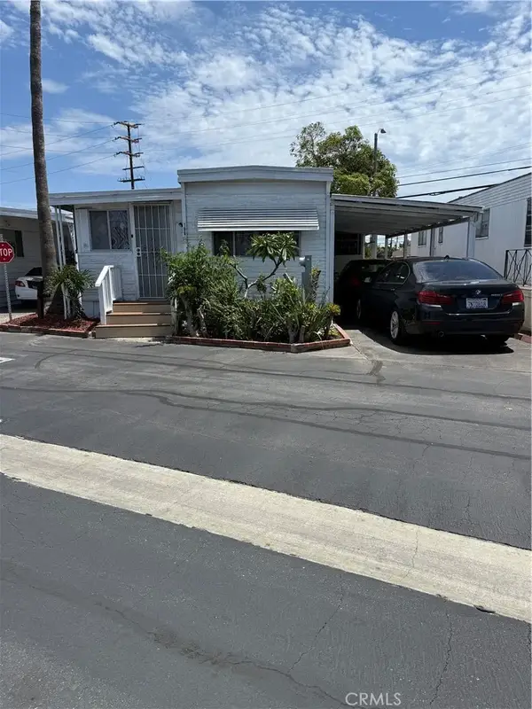 4117 W Mcfadden #106, Santa Ana, CA 92704