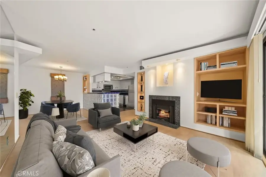 35 Linden #302, Long Beach, CA 90802 - #2