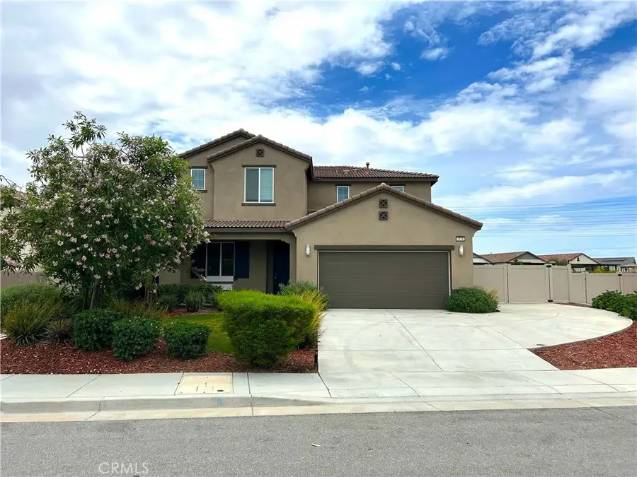 1136 Poinsettia Circle, Calimesa, CA 92320 - #2