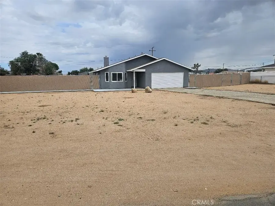 11072 Moki Court, Apple Valley, CA 92308 - #3