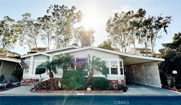 18601 Newland #116, Huntington Beach, CA 92646