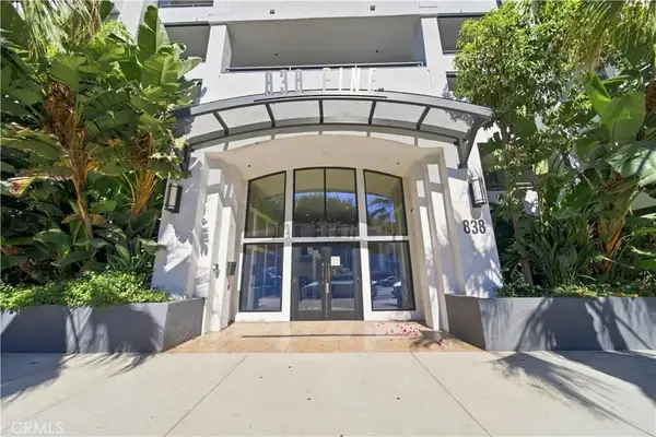 838 Pine, Long Beach, CA 90813