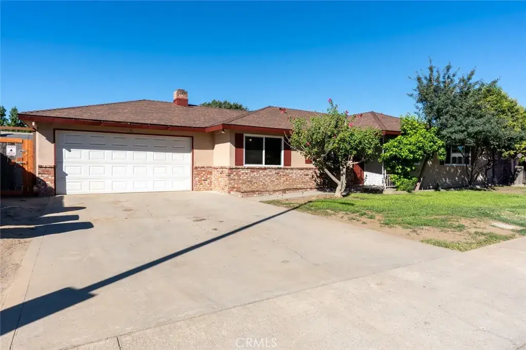 544 Adams Drive, Chowchilla, CA 93610 - #1