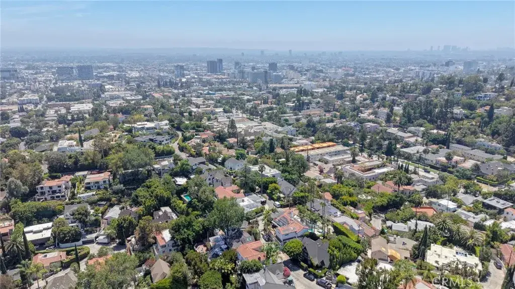 6002 Graciosa, Los Angeles, CA 90068 - #1