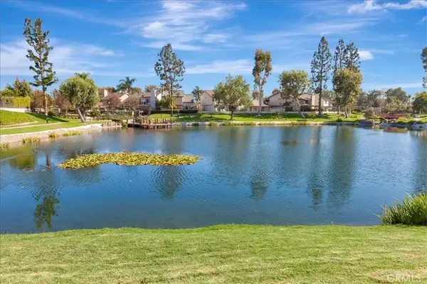1364 N Schooner Lane #76, Anaheim, CA 92801