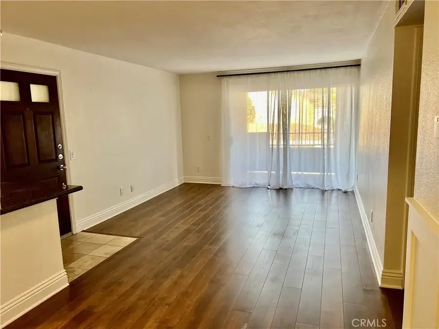 2320 Del Mar, Corona, CA 92882 - #3