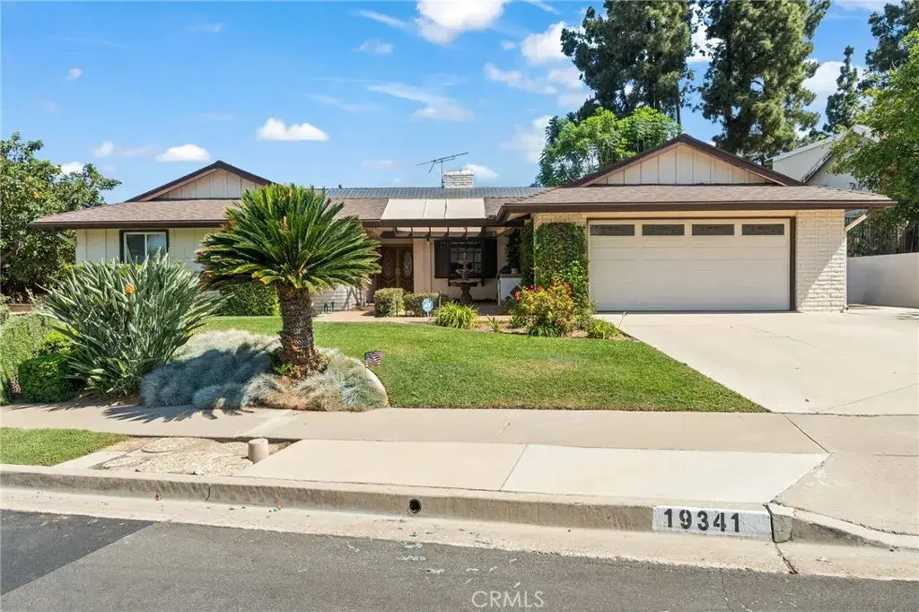 19341 Willowbrook, Yorba Linda, CA 92886 - #1