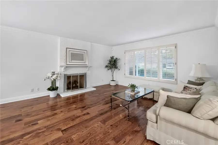 814 E 21st, Santa Ana, CA 92706 - #3
