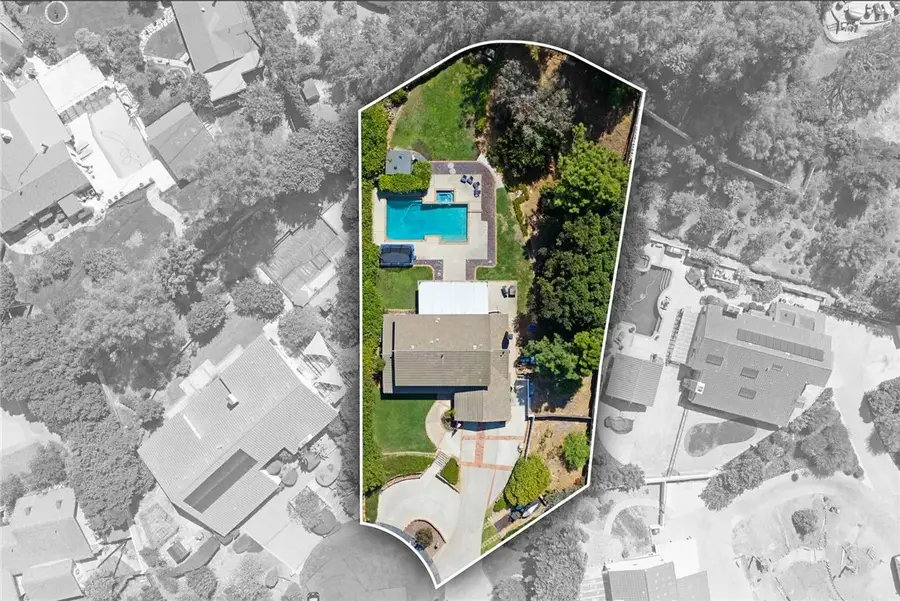 19122 Laura Lane, Yorba Linda, CA 92886 - #2
