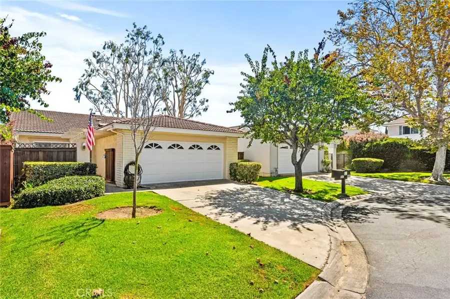 8262 Manifesto, Huntington Beach, CA 92646 - #2