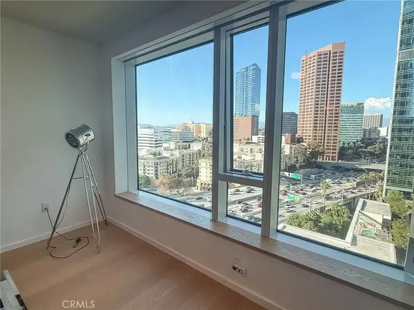 899 Francisco #1711, Los Angeles, CA 90017