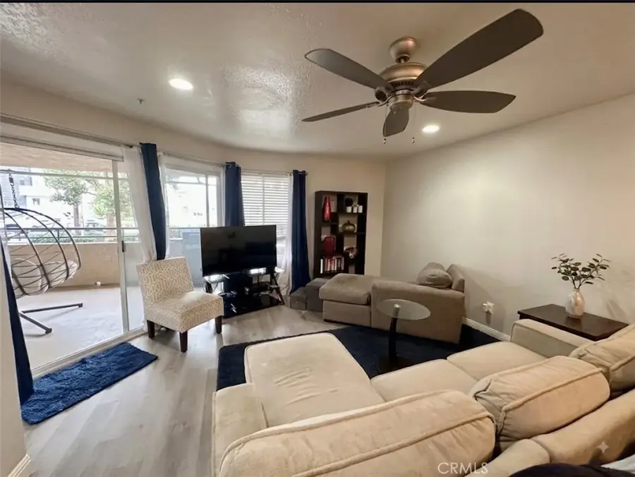 1200 Pacific Coast, Huntington Beach, CA 92648 - #3