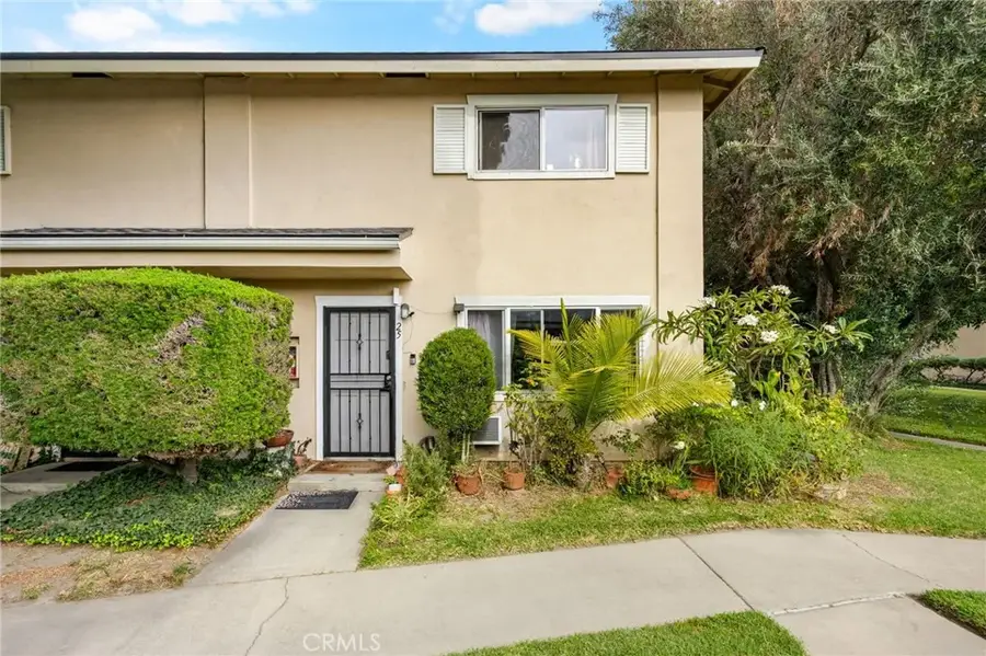 630 S Knott Avenue #25, Anaheim, CA 92804 - #3