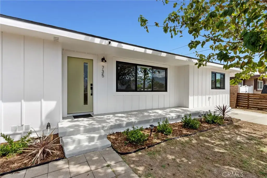 735 E Wilson Street, Banning, CA 92220 - #1