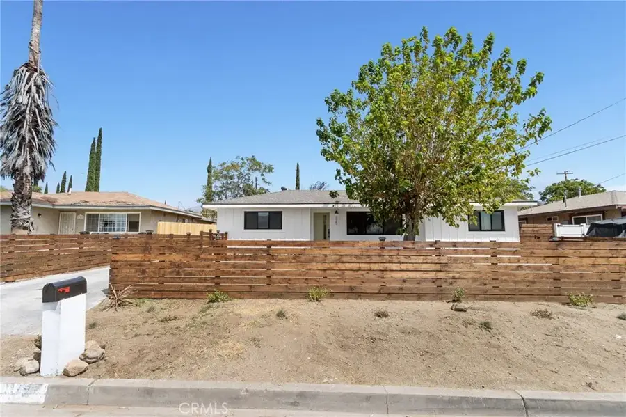 735 E Wilson Street, Banning, CA 92220 - #3