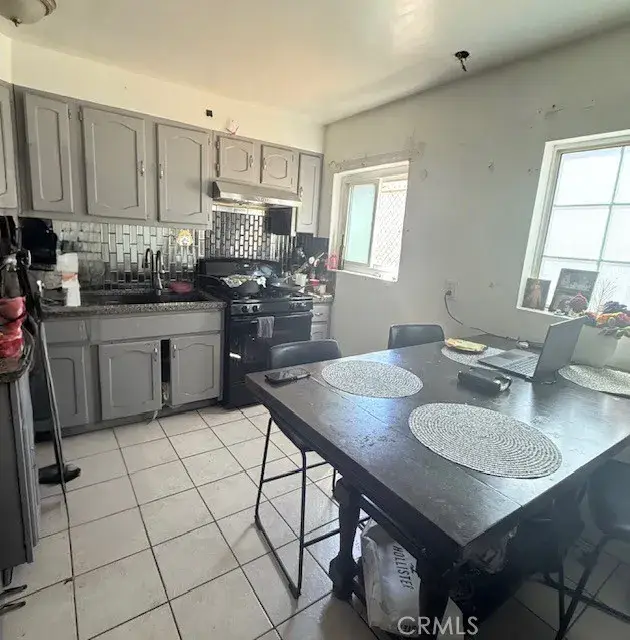 203 N Kern, East Los Angeles, CA 90022 - #3