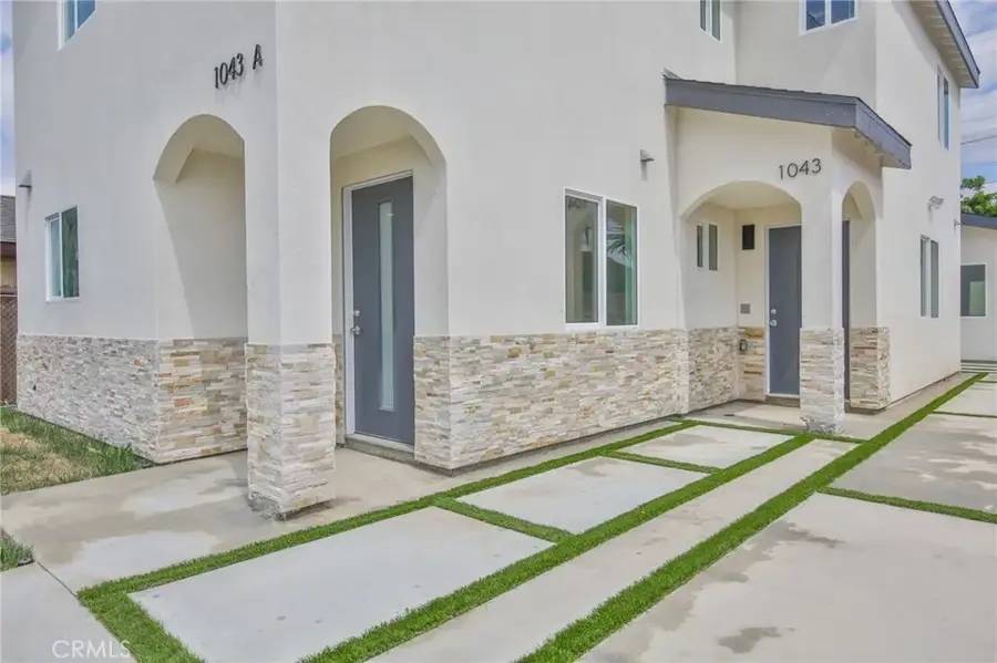 1043 W 151st Street, Compton, CA 90220 - #2