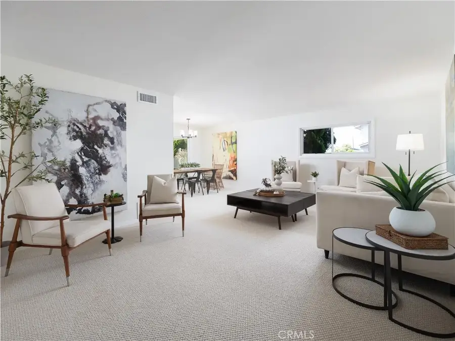 13761 University, Westminster, CA 92683 - #3