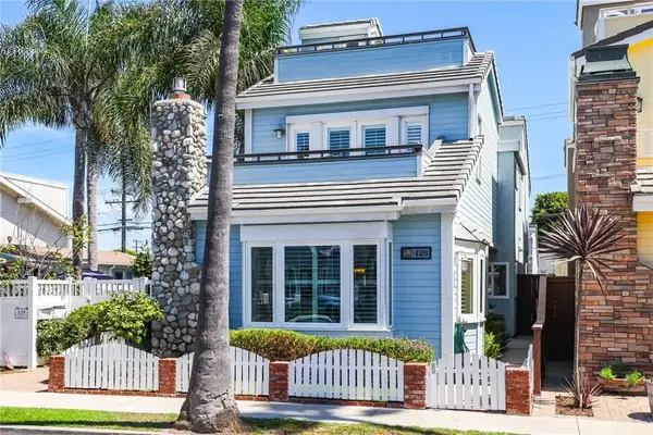 126 8th, Seal Beach, CA 90740